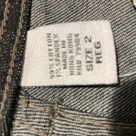 CHICO’S Sz 2 Quartz  WR Slightly Fuller Waist Very Dark Wash Straight Leg Pants - Picture 6 of 9